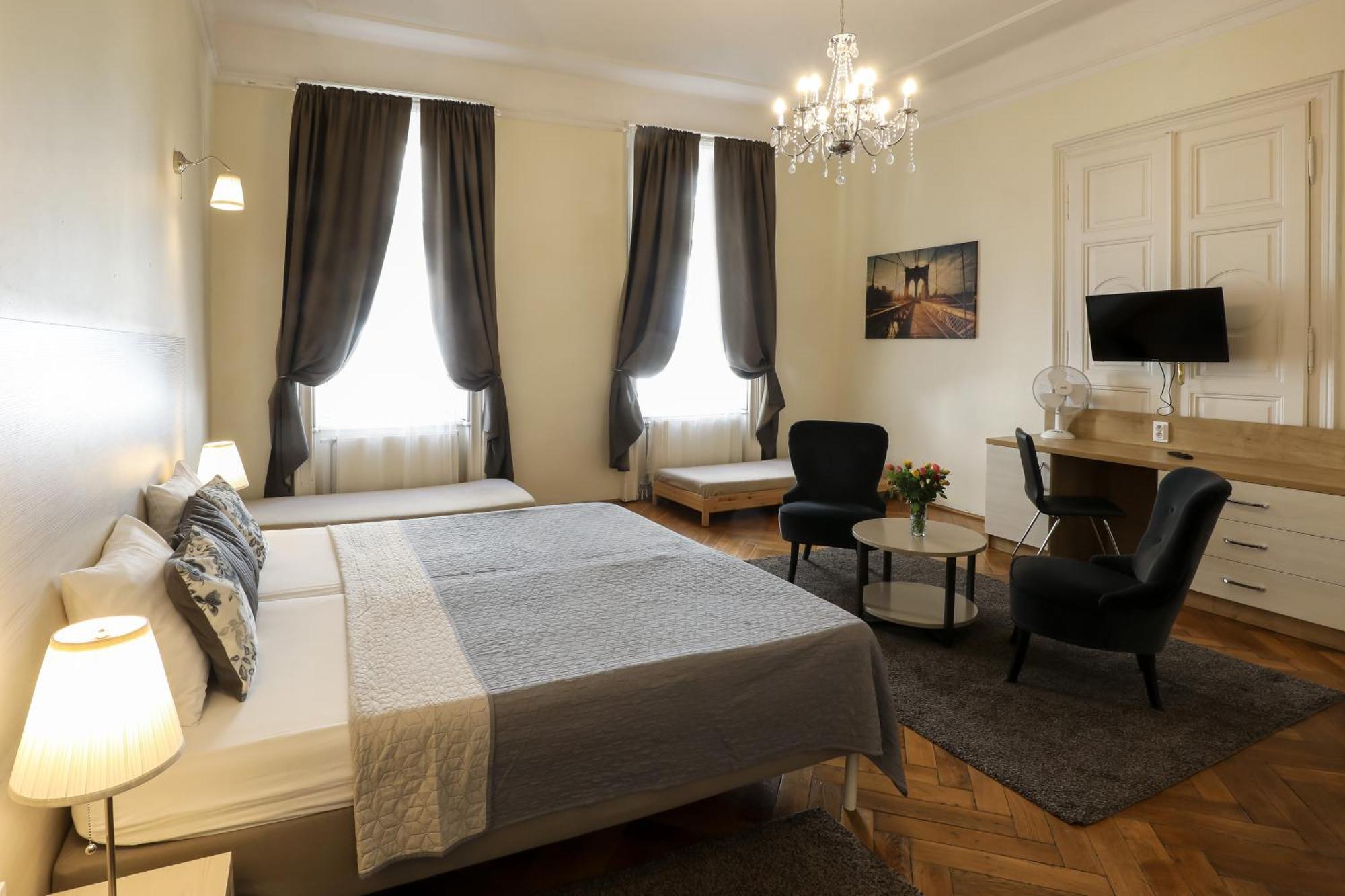 Ozone Private Rooms Budapest Exterior photo