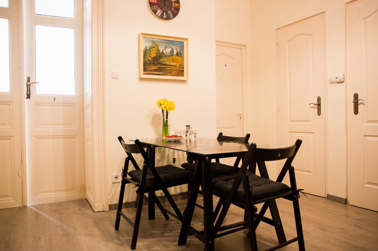 Ozone Private Rooms Budapest Exterior photo