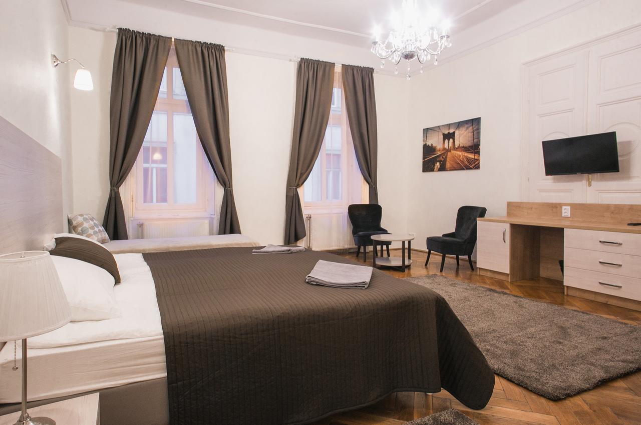 Ozone Private Rooms Budapest Exterior photo