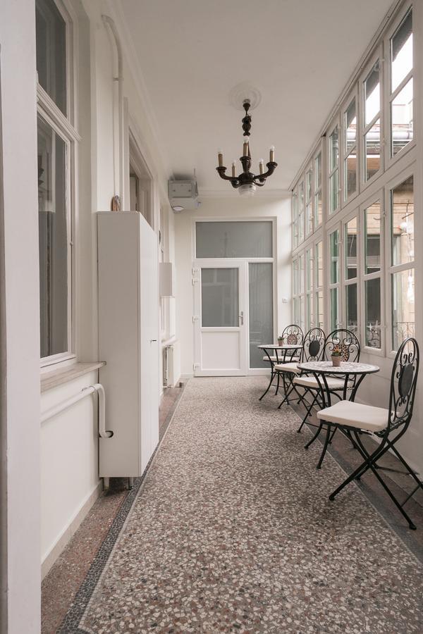 Ozone Private Rooms Budapest Exterior photo