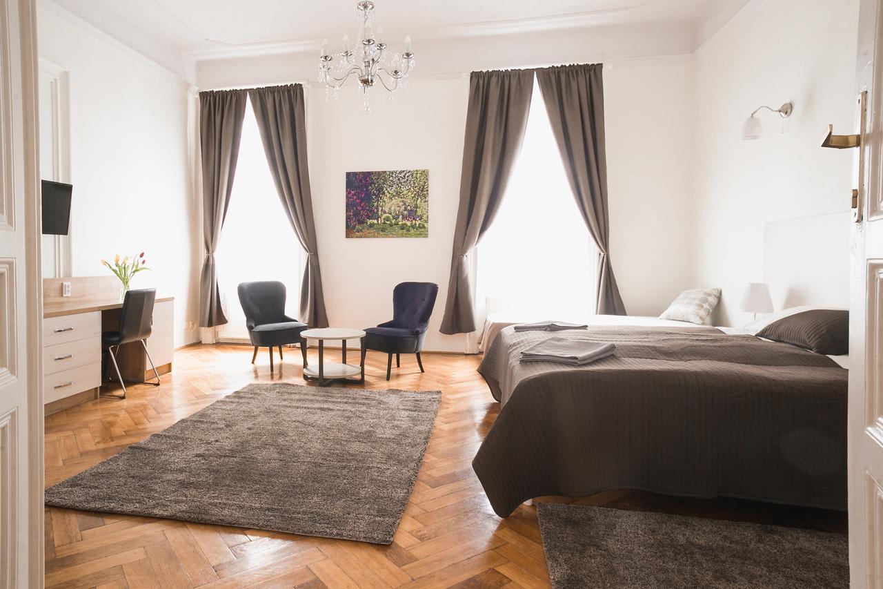 Ozone Private Rooms Budapest Exterior photo